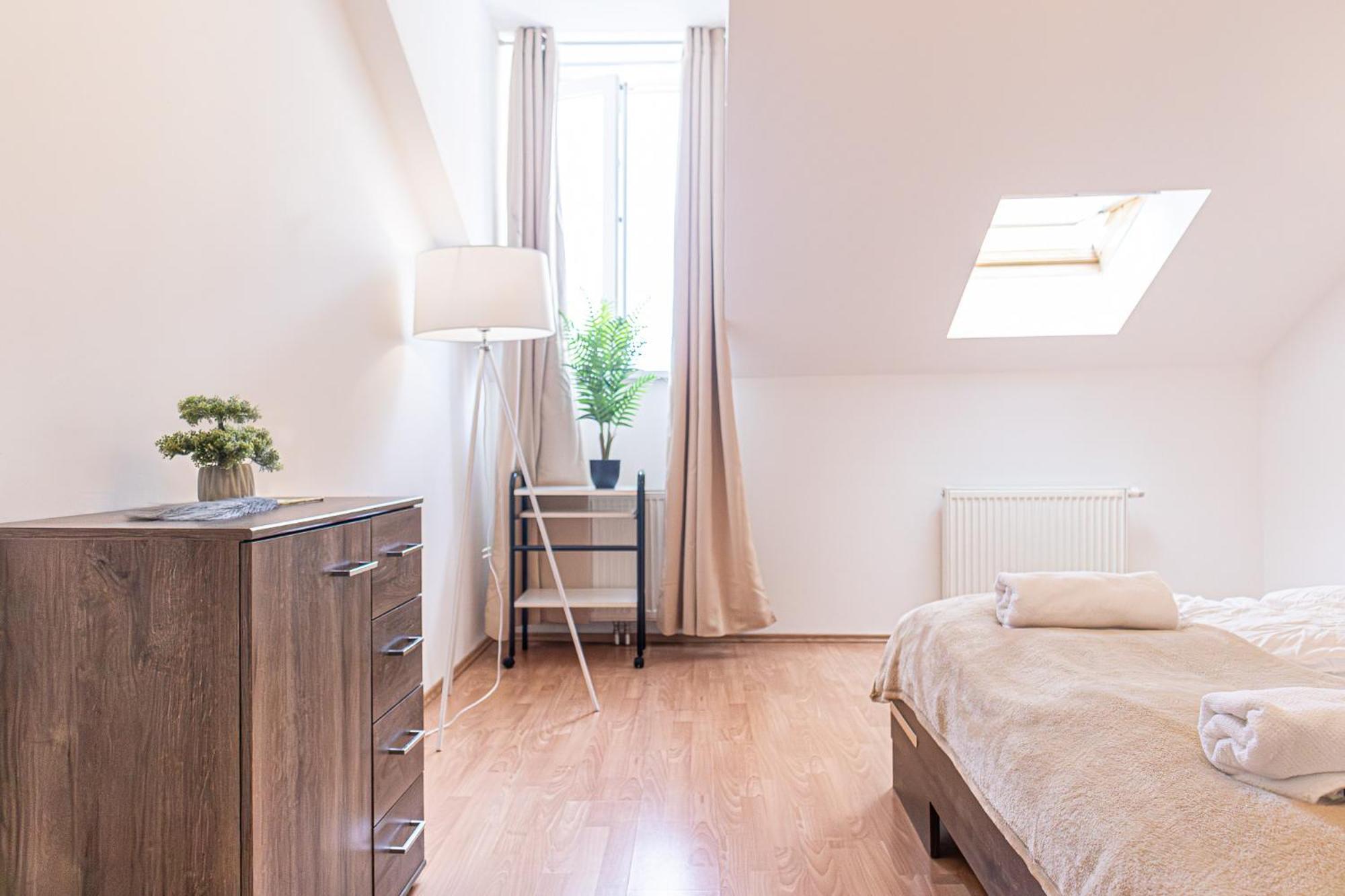Spacious 2Br Apt Great Location - Near Schoenbrunn Wien Exterior foto