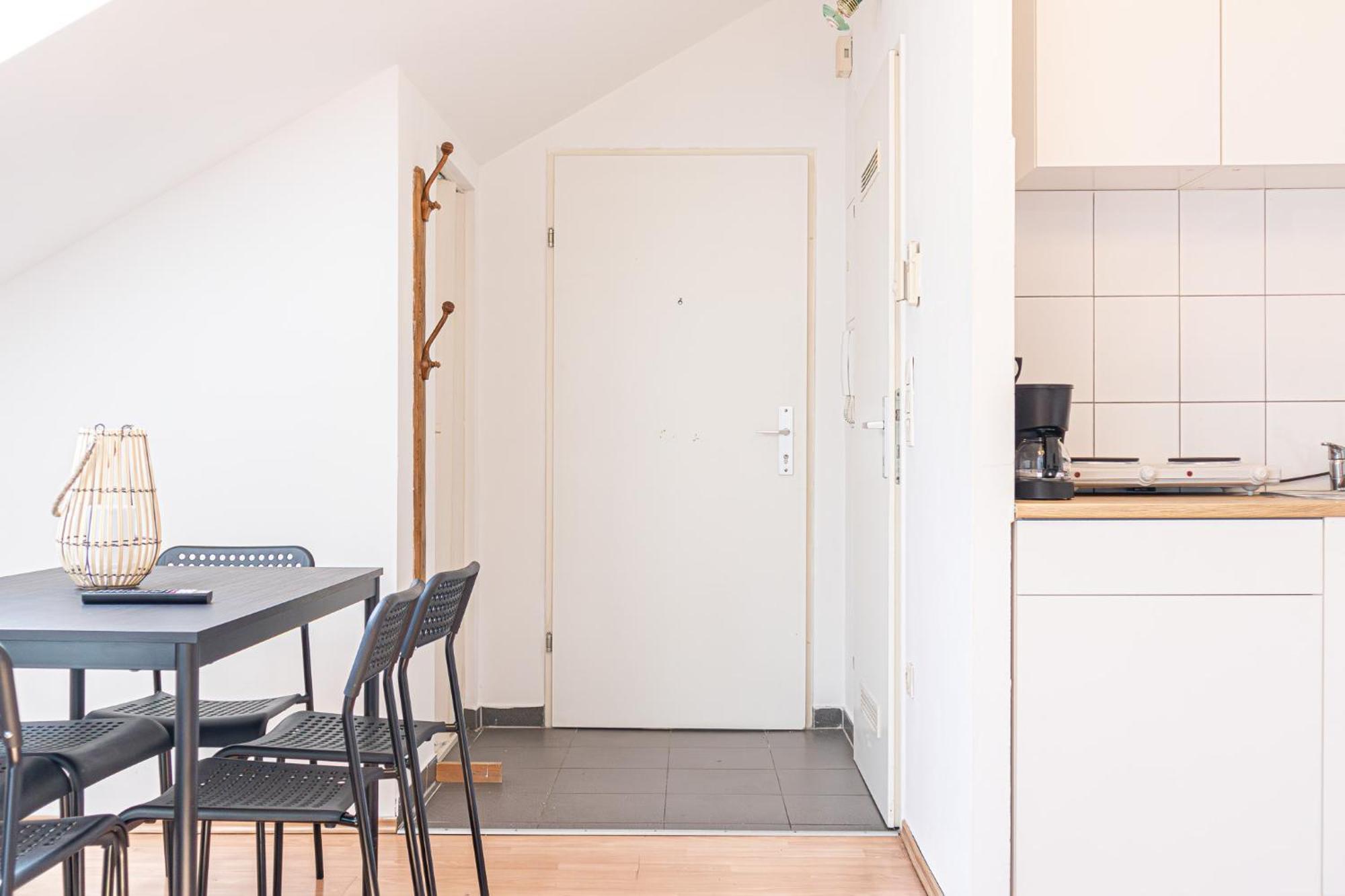 Spacious 2Br Apt Great Location - Near Schoenbrunn Wien Exterior foto